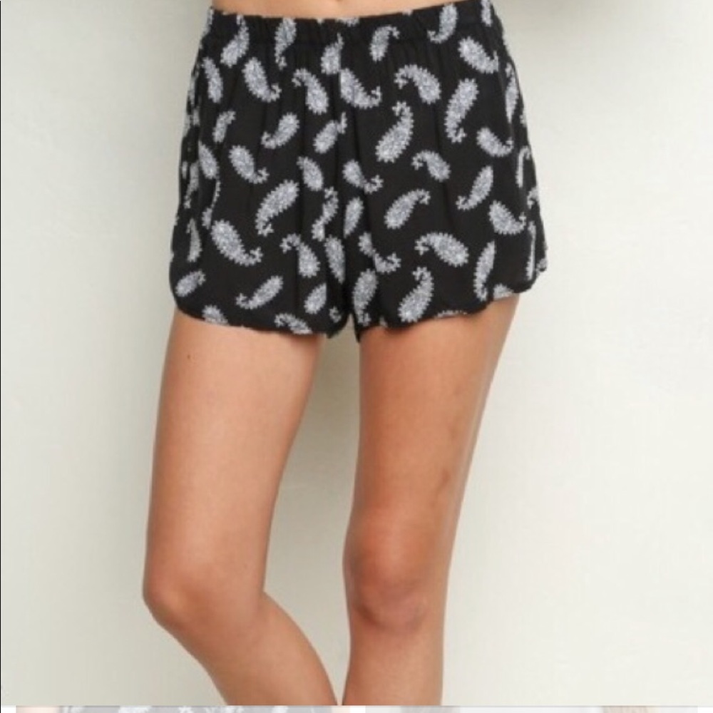 brandy melville paisley shorts